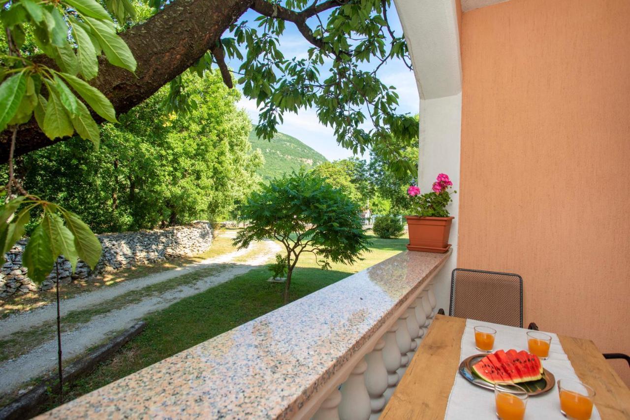 Apartmani Marica Plomin Exterior photo