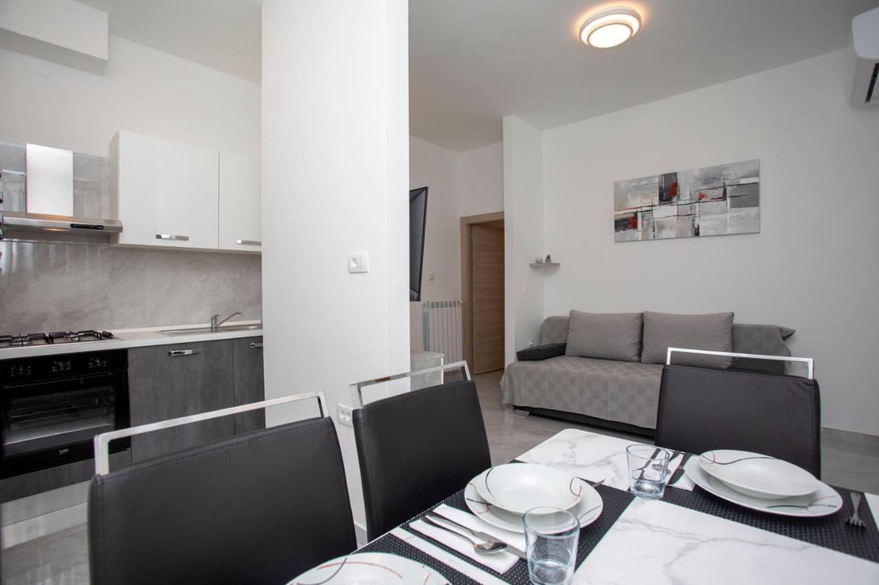 Apartmani Marica Plomin Exterior photo